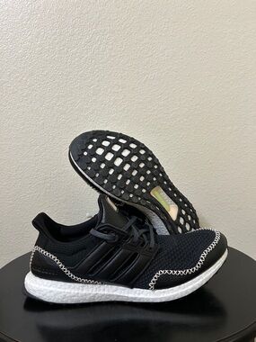 Adidas Ultraboost 1.0